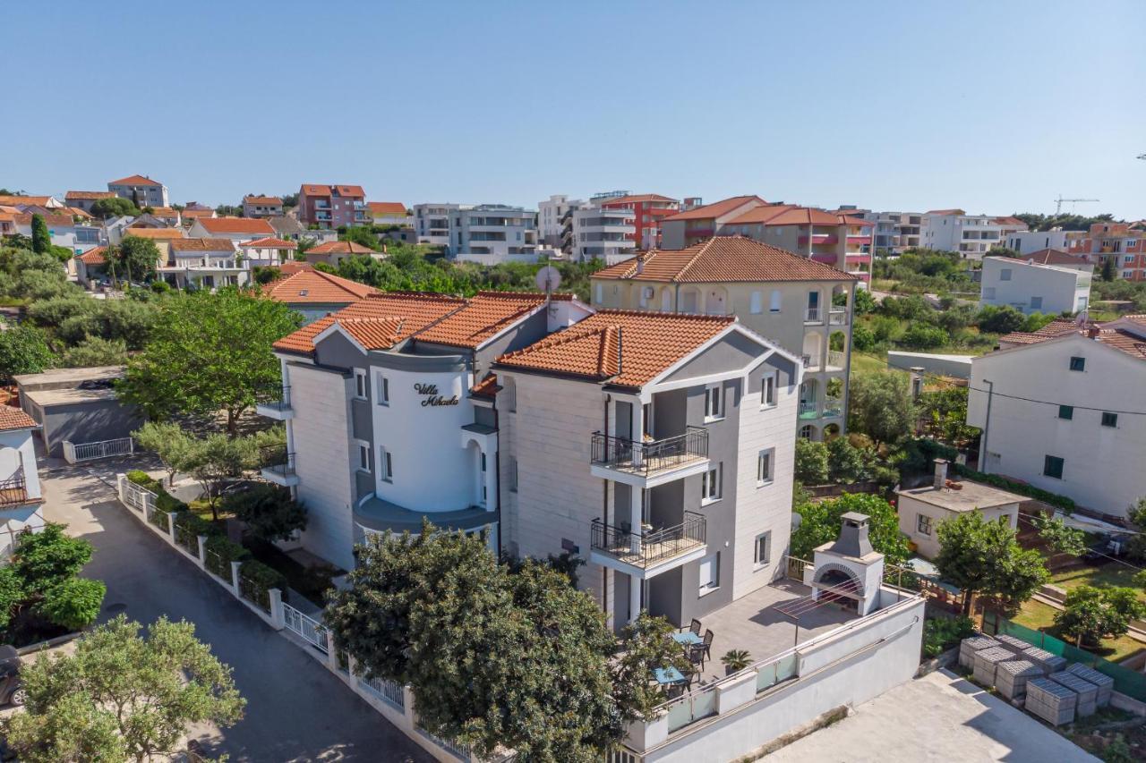 Island Resort Mihaela - Happy Rentals Trogir Exterior foto